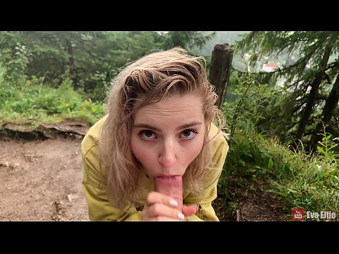❤️ Gadis menelan air mani setelah blowjob publik - Eva Elfi ❤ Porno pada kami ❤